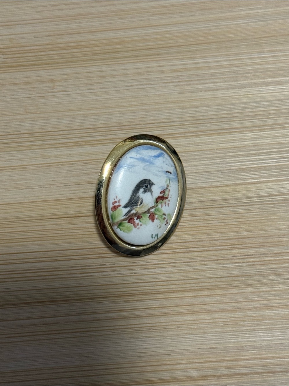 Gold-Tone Bird Porcelain Brooch